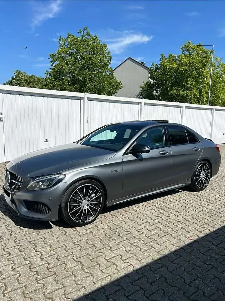 Gebraucht Mercedes C450 AMG AMG 367 PS (269 kW) 2018 Grau Limousine