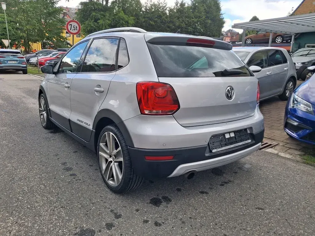 Gebraucht VW Polo Cross 105 PS (77 kW) 2012 Silber Kleinwagen