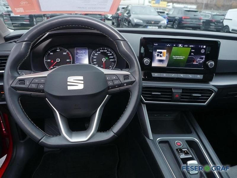 Gebraucht Seat Leon Style 150 PS (110 kW) 2023 Pure rot Kombi