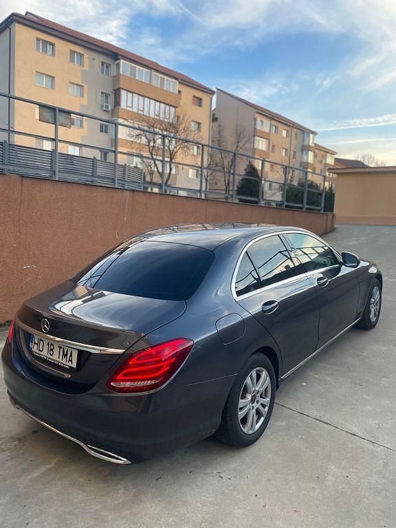 Gebraucht Mercedes C180 Edition 156 PS (114 kW) 2016 Grau Limousine