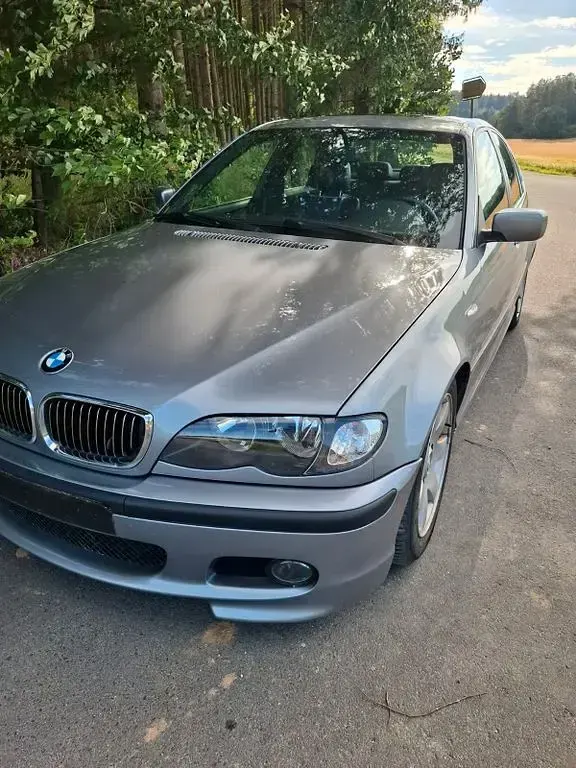 Gebraucht BMW 320 Performance 150 PS (110 kW) 2005 Silber Limousine