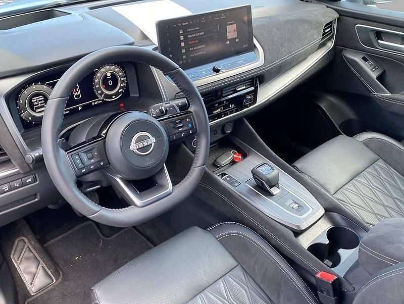 Gebraucht Nissan Qashqai Tekna+ 158 PS (116 kW) 2024 Grün SUV