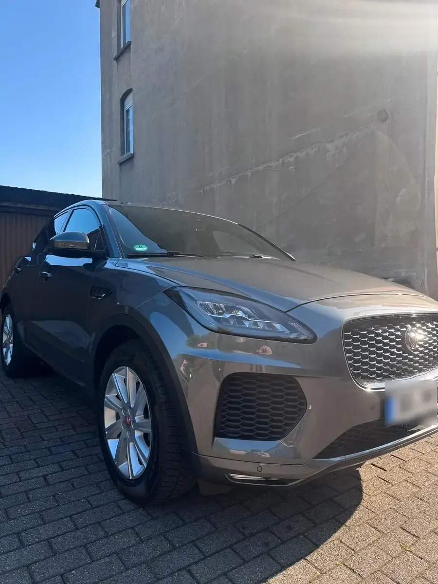 Gebraucht Jaguar E-Pace R-Dynamic 180 PS (132 kW) 2020 SUV