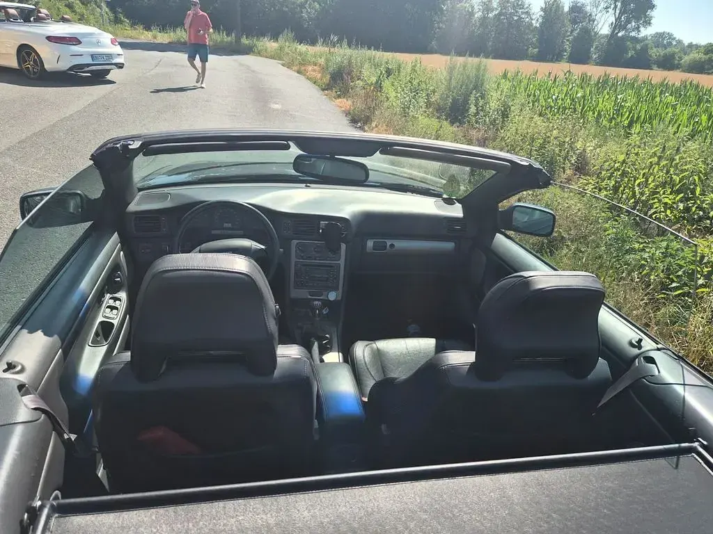Gebraucht Volvo C70 Comfort 239 PS (175 kW) 1999 Blau Cabrio