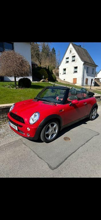 Rot Gebraucht 2006 Mini Cooper Cabriolet Cabrio | 4.450 € (Etwas zu teuer) - Bild 1/4