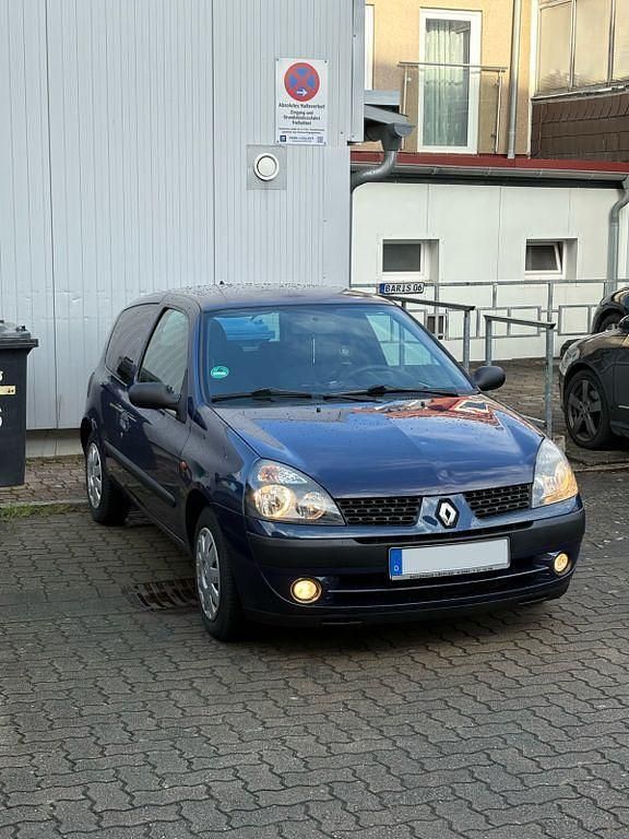 Gebraucht Renault Clio II Expression 58 PS (42 kW) 2002 Blau Limousine