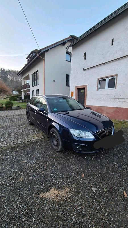 Gebraucht Seat Exeo 143 PS (105 kW) 2011 Blau Kombi