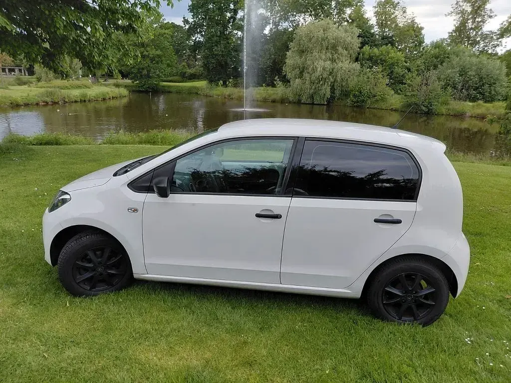 Gebraucht VW up! take up! 60 PS (44 kW) 2015 Weiß Kleinwagen