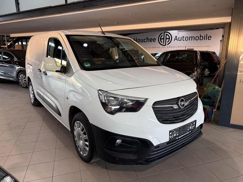 Gebraucht Opel Combo Edition 131 PS (96 kW) 2020 Weiß Van / Kleinbus