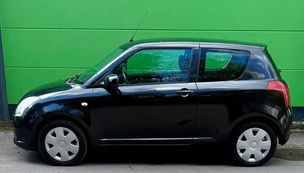 Gebraucht Suzuki Swift 92 PS (67 kW) 2007 Schwarz Kleinwagen