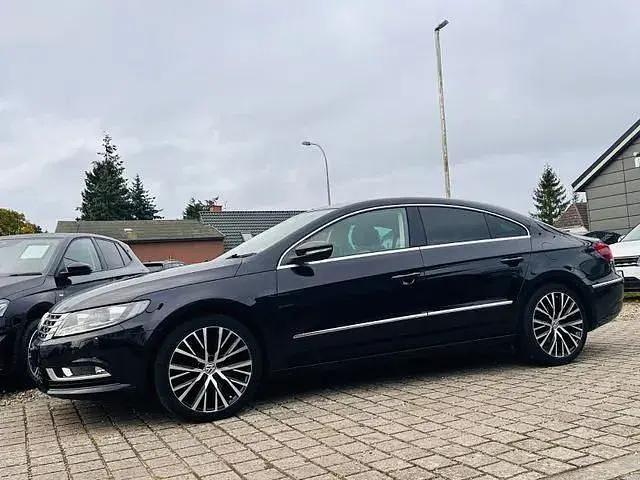 Second-hand VW CC Highline 140 CP (102 kW) 2012 Negru Berlinǎ