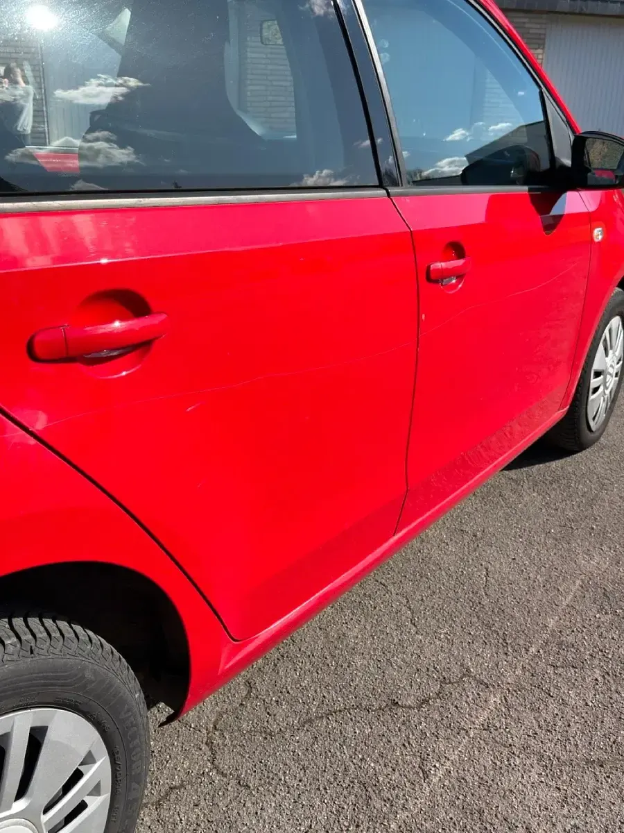 Gebraucht VW up! 60 PS (44 kW) 2015 Rot Kleinwagen