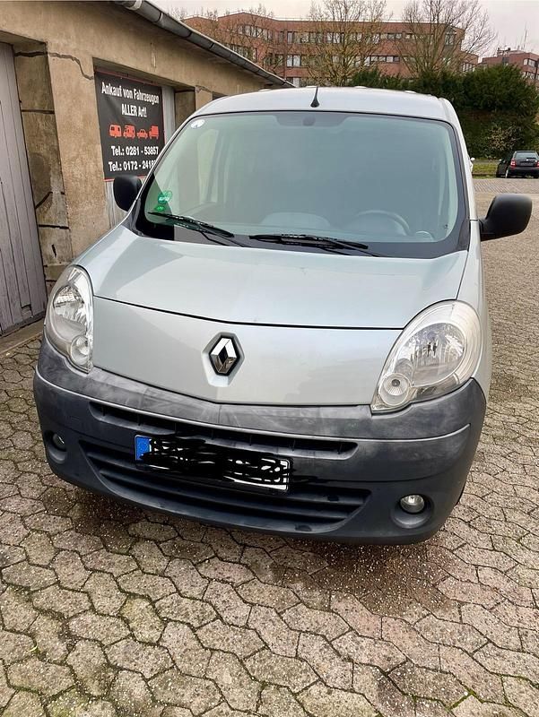 Silber Gebraucht 2012 Renault Kangoo Kombi | 5.900 € - Bild 1/4