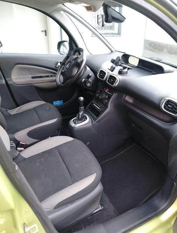 Gebraucht Citroën C3 95 PS (69 kW) 2011 Grün Van / Kleinbus