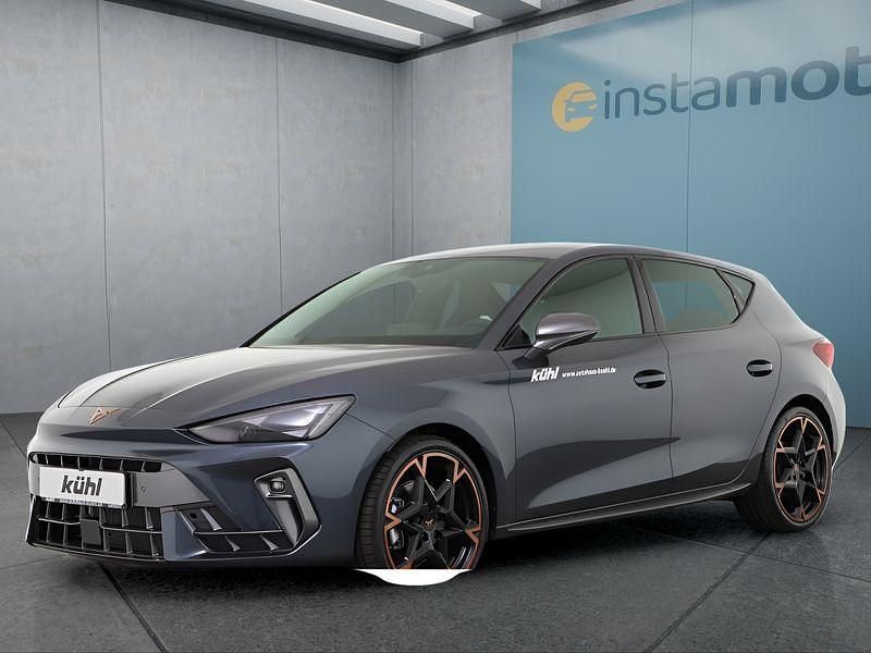 Grau Gebraucht 2025 Cupra Leon Kleinwagen | 35.499 € (Fairer Preis) - Bild 1/4