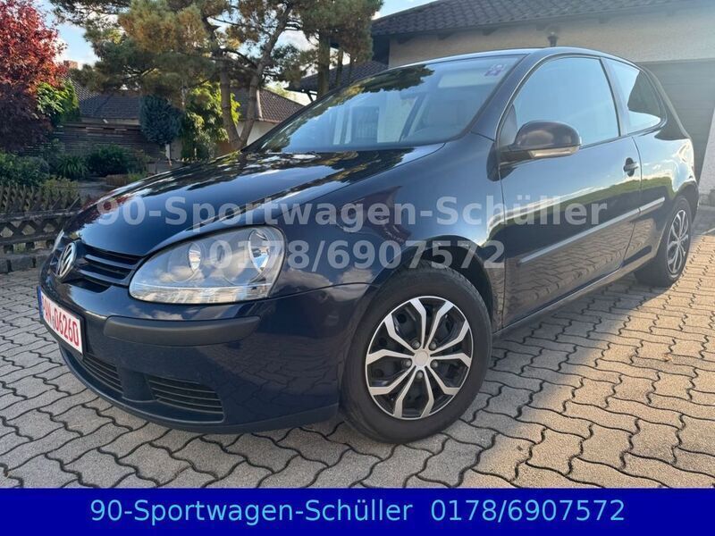 Blau Gebraucht 2004 VW Golf V Trendline Limousine | 890 € (Superpreis) - Bild 1/4