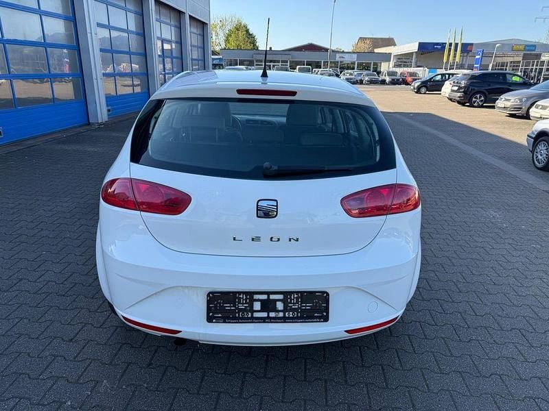 Second-hand Seat Leon Reference 86 CP (63 kW) 2011 Alb Hatchback