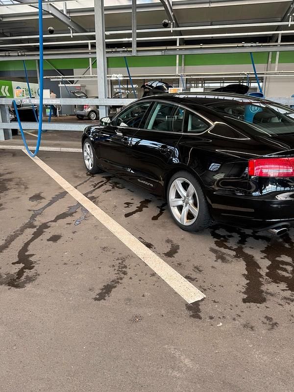 Second-hand Audi A5 211 CP (155 kW) 2011 Negru Coupe