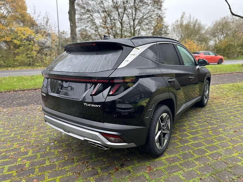 Neu Hyundai Tucson Trend 150 PS (110 kW) 2025 Abyss black / met SUV