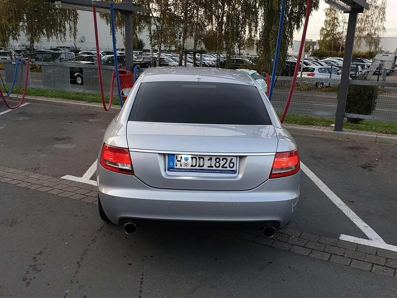 Silber Gebraucht 2008 Audi A6 Limousine | 6.800 € (Teuer) - Bild 1/4