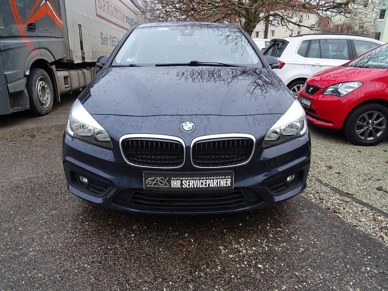 Gebraucht BMW 216 Advantage 116 PS (85 kW) 2021 Blau Kombi