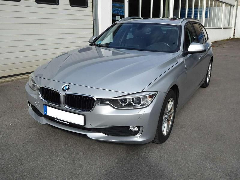 Second-hand BMW 320 184 CP (135 kW) 2013 Argintiu Break