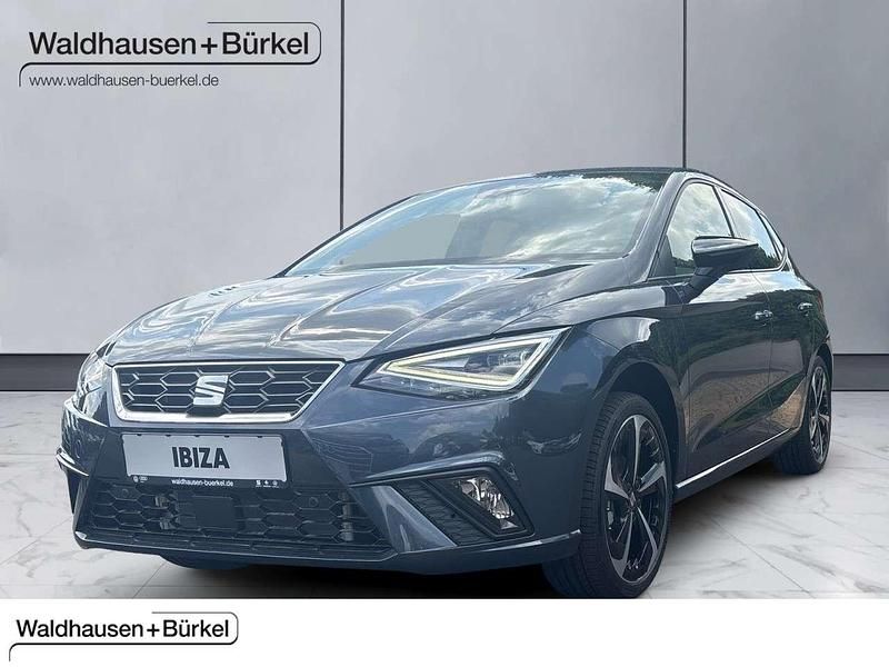Grau Neu 2025 Seat Ibiza FR Limousine | 19.990 € (Superpreis) - Bild 1/4