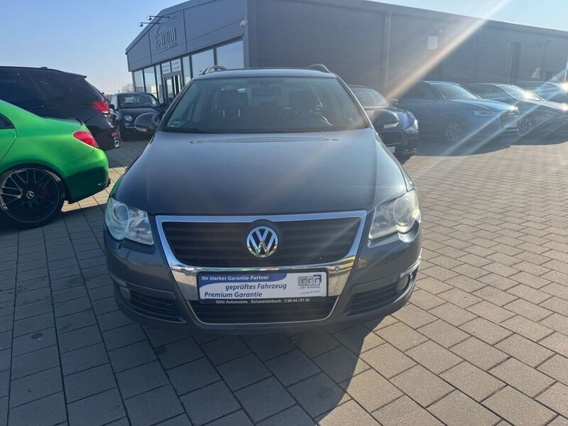 Gebraucht VW Passat Comfortline 140 PS (102 kW) 2008 Grau Kombi