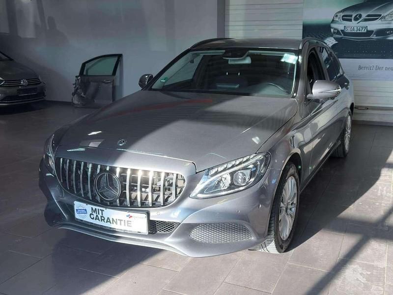 Gebraucht Mercedes C220 170 PS (125 kW) 2018 Selenitgrau  metalliclack Kombi