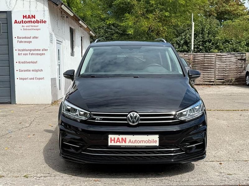 Schwarz Gebraucht 2019 VW Touran R-line Van / Kleinbus | 21.900 € (Guter Preis) - Bild 1/4