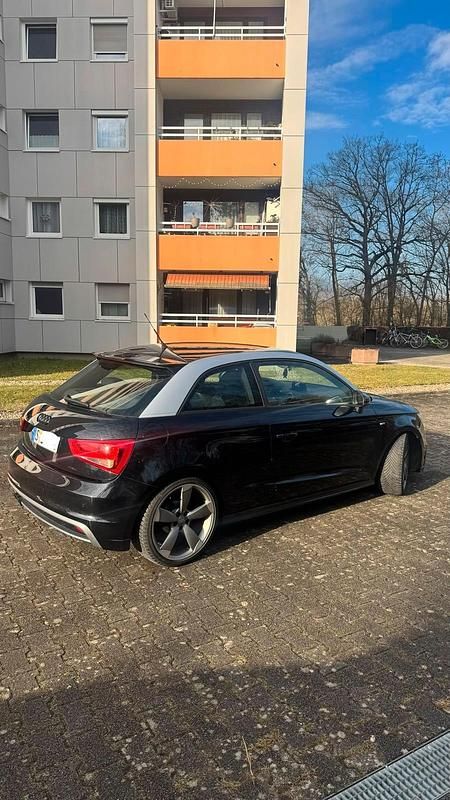 Gebraucht Audi A1 S-Line 185 PS (136 kW) 2011 Schwarz Kleinwagen