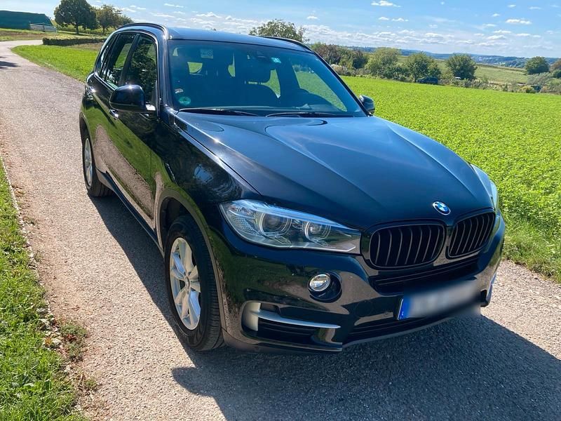 Schwarz Gebraucht 2014 BMW X5 SUV | 24.500 € (Guter Preis) - Bild 1/4