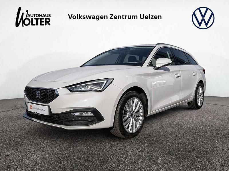 Candy weiss Gebraucht 2021 Seat Leon XCELLENCE Kombi | 25.470 € (Teuer) - Bild 1/4