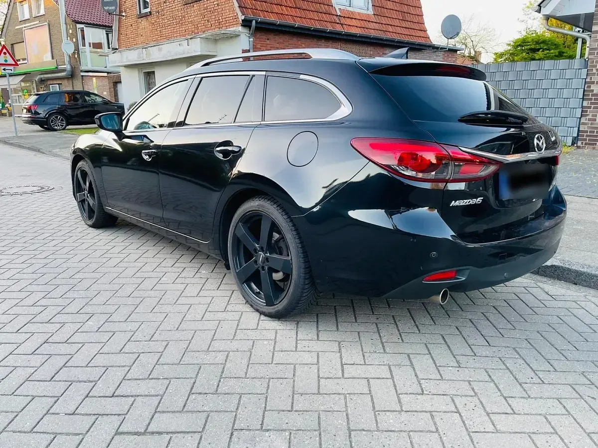 Usata Mazda 6 Edition 180 CV (132 kW) 2016 Nero Station wagon