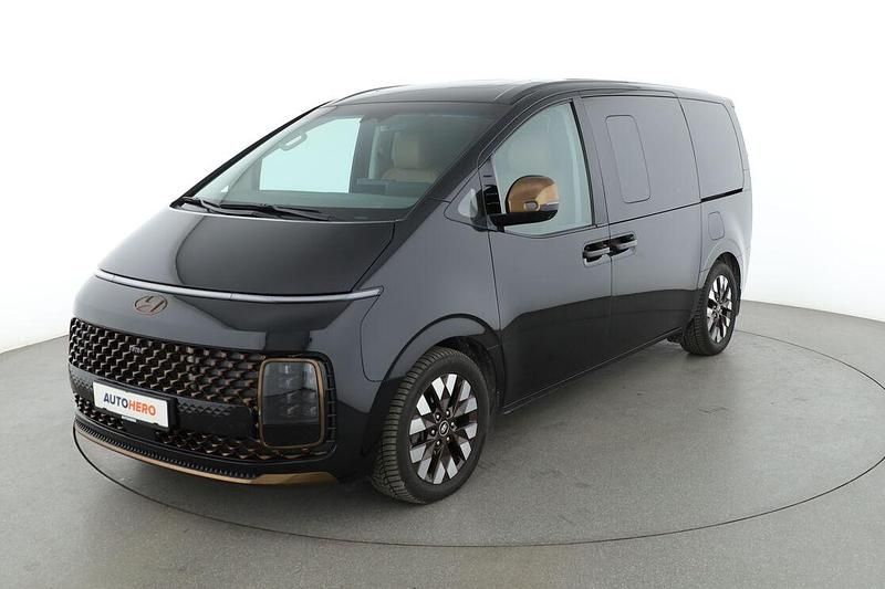 Schwarz Gebraucht 2022 Hyundai Staria Signature Van | 40.650 € (Guter Preis) - Bild 1/3