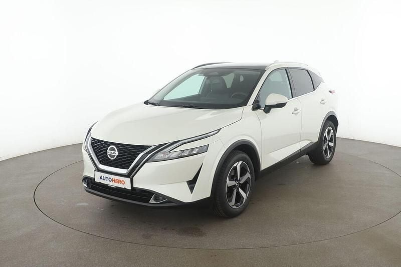 Weiß Gebraucht 2021 Nissan Qashqai N-Connecta SUV | 22.090 € (Fairer Preis) - Bild 1/3