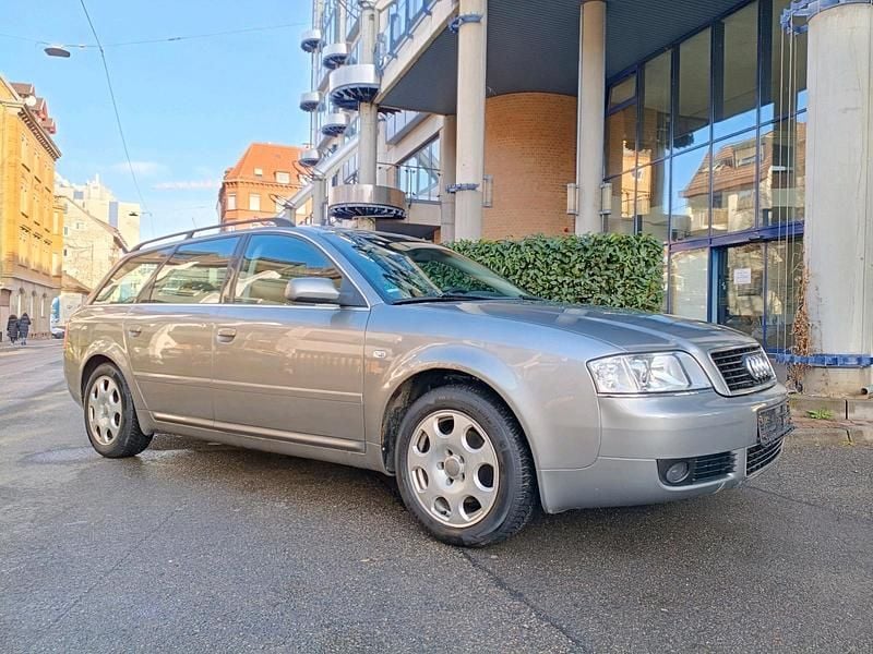 Gebraucht Audi A6 150 PS (110 kW) 2003 Grau Kombi