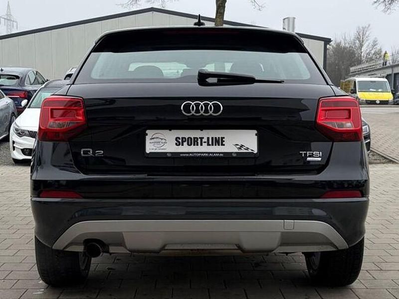 Gebraucht Audi Q2 Design 116 PS (85 kW) 2017 Schwarz SUV