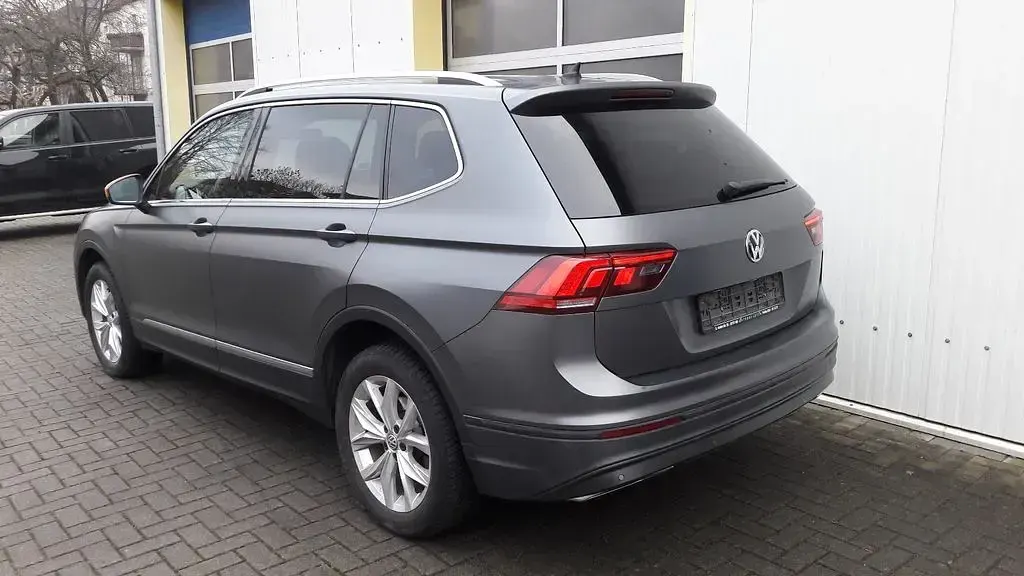 Gebraucht VW Tiguan Comfortline 150 PS (110 kW) 2018 Grau SUV