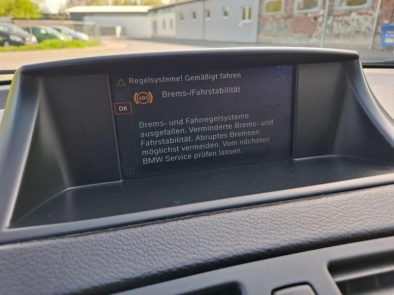 Second-hand BMW 118 Performance 143 CP (105 kW) 2010 Maro Hatchback