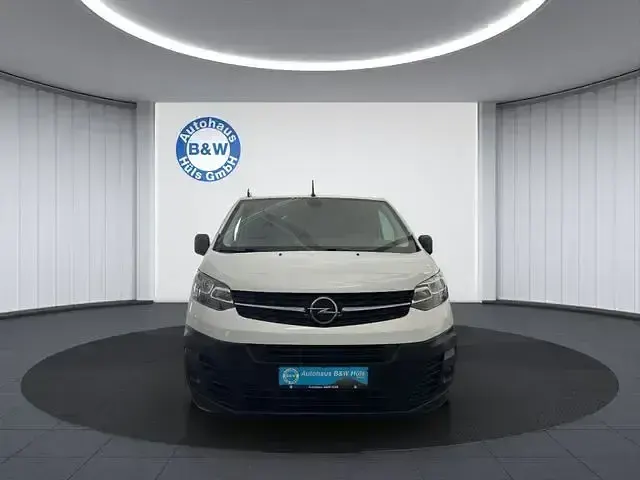 Gebraucht Opel Vivaro-e Combi Edition 120 PS (88 kW) 2021 Weiss Van / Kleinbus