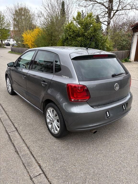 Second-hand VW Polo 105 CP (77 kW) 2010 Gri Hatchback