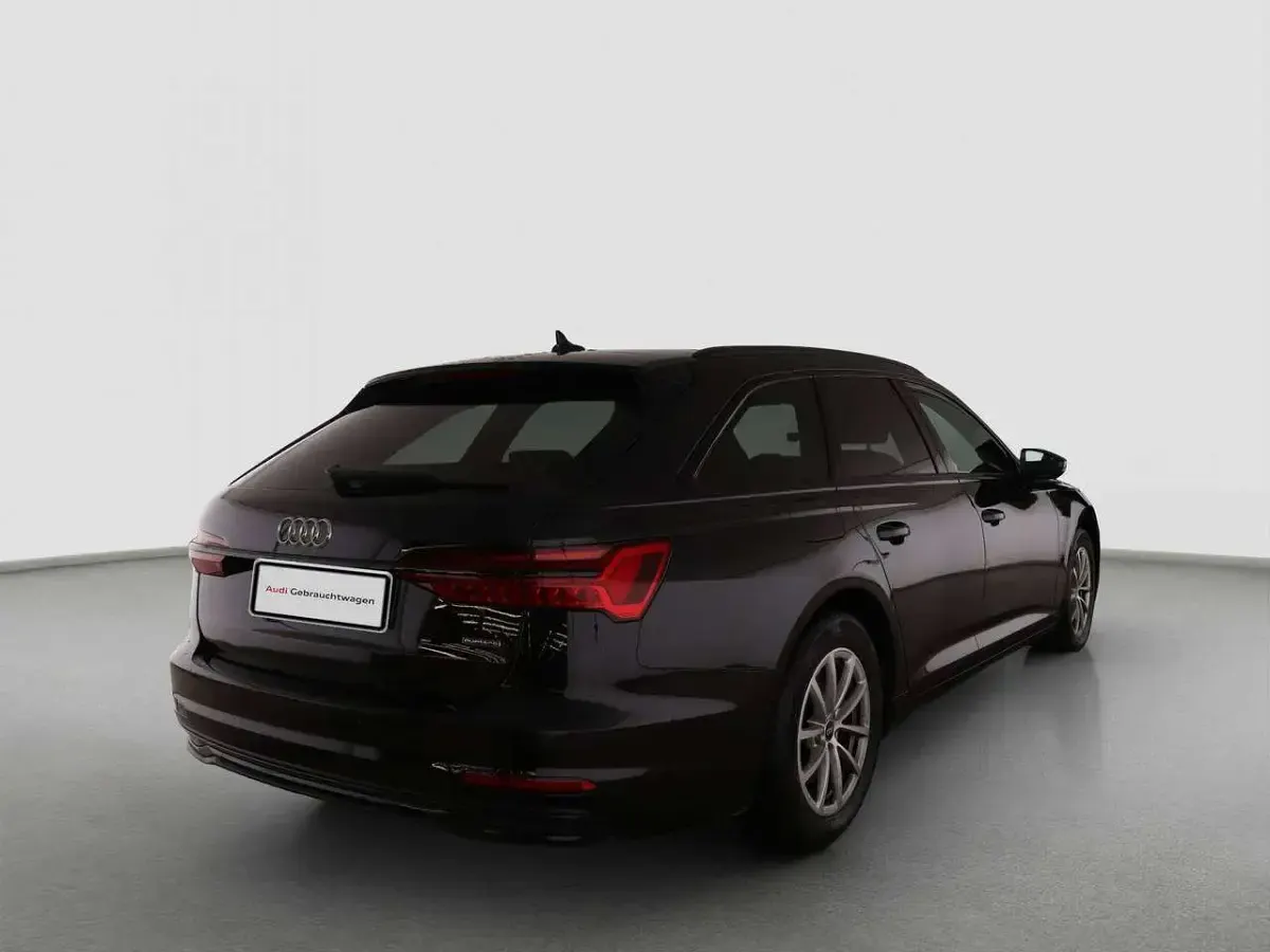 Gebraucht Audi A6 Advanced Plus 245 PS (180 kW) 2025 Mythosschwarz metallic Kombi