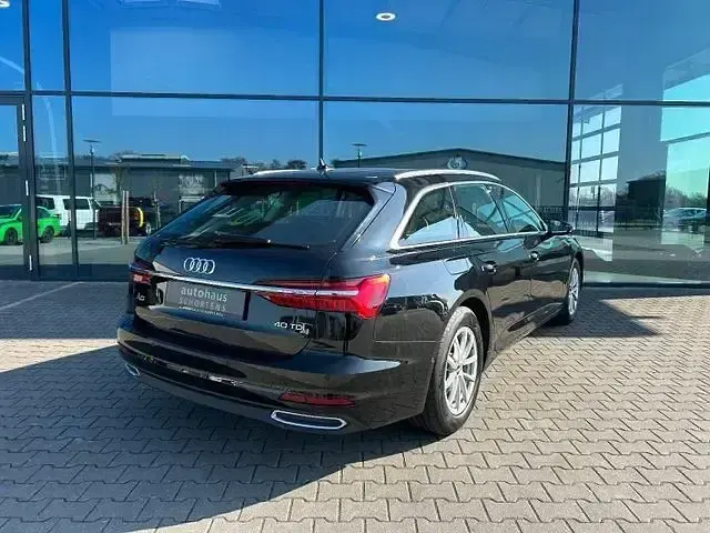 Gebraucht Audi A6 Comfort 204 PS (150 kW) 2021 Schwarz Kombi
