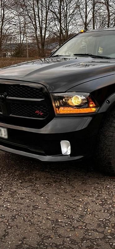 Gebraucht RAM 1500 401 PS (294 kW) 2014 Schwarz Pickup