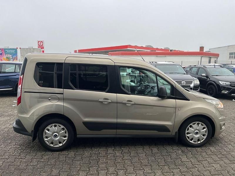Gebraucht Ford Tourneo Connect Trend 150 PS (110 kW) 2014 Gold Van / Kleinbus