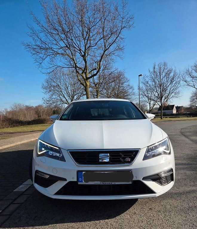 Gebraucht Seat Leon FR 150 PS (110 kW) 2019 Weiß Limousine