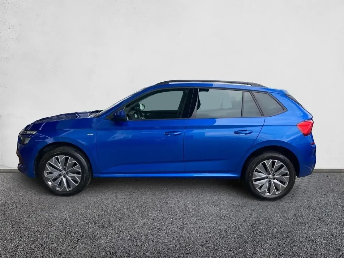 Gebraucht Skoda Kamiq Tour 110 PS (80 kW) 2022 Raceblau metallic SUV