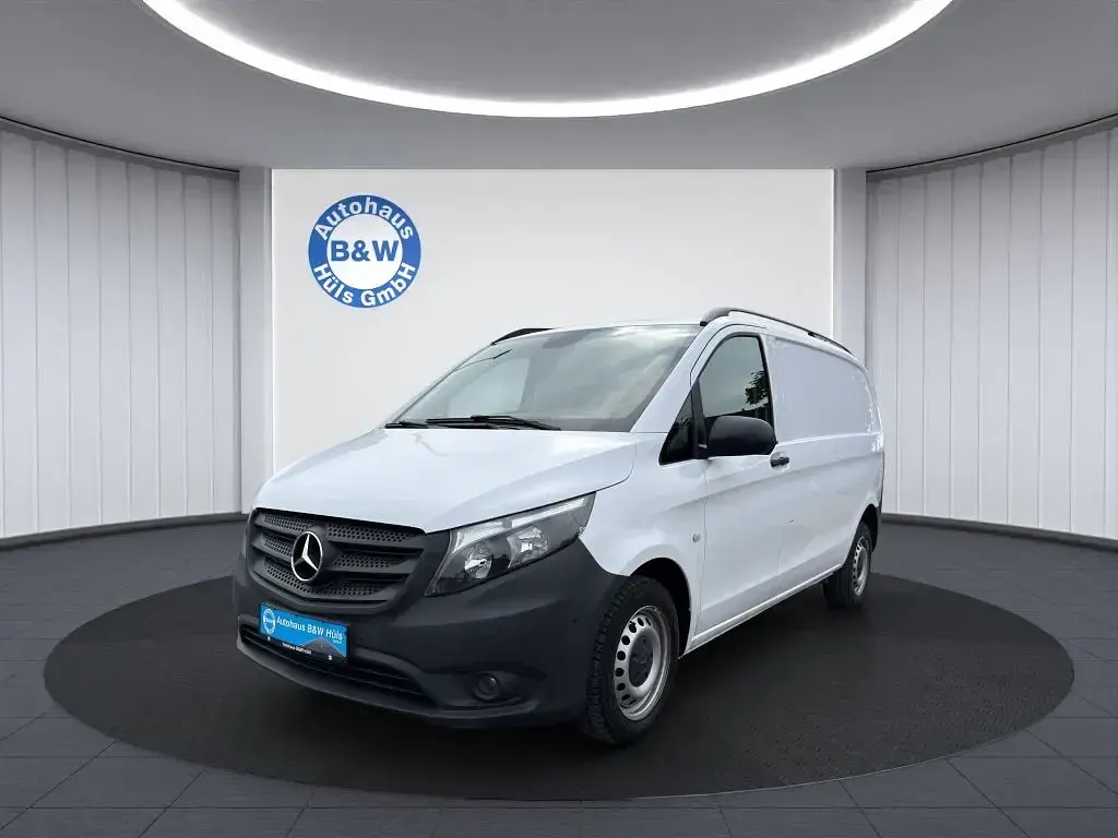 Second-hand Mercedes Vito 96 CP (70 kW) 2016 Alb Van