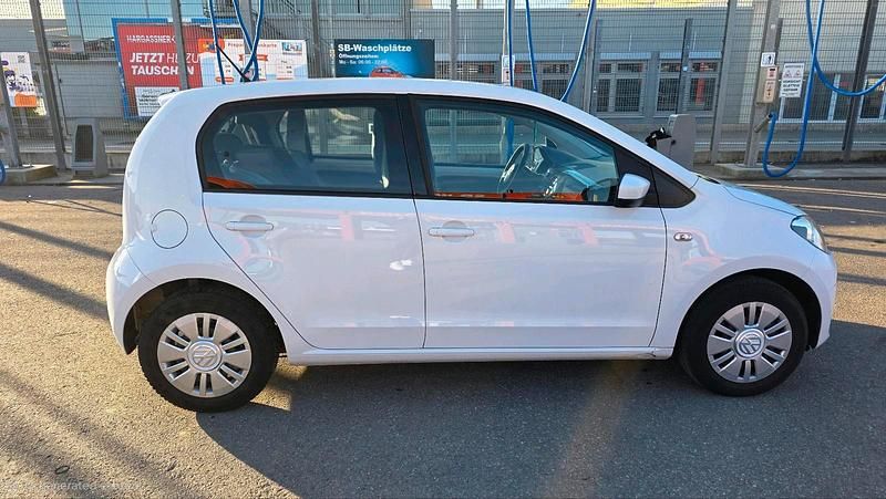 Second-hand VW up! 71 CP (52 kW) 2015 Alb Hatchback